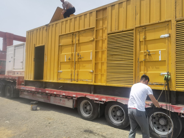 东风发电机出租100KW发电机需要什么规格的电缆线？